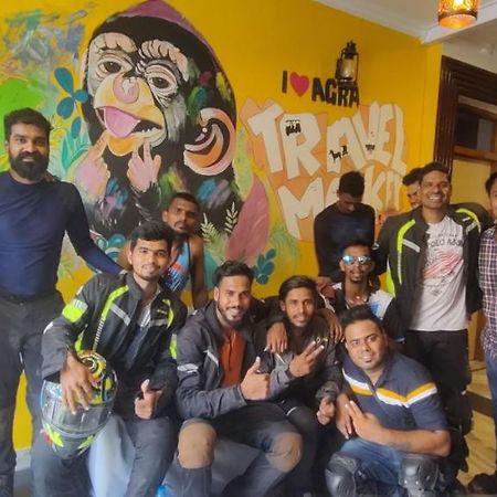 Travel Monkey Hostel Agra  Dış mekan fotoğraf