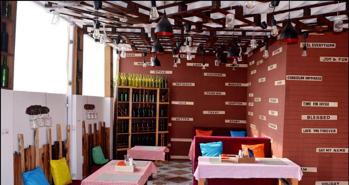 Travel Monkey Hostel Agra  Dış mekan fotoğraf