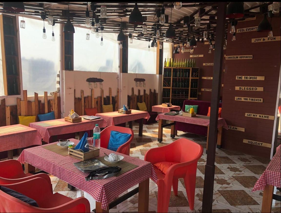Travel Monkey Hostel Agra  Dış mekan fotoğraf